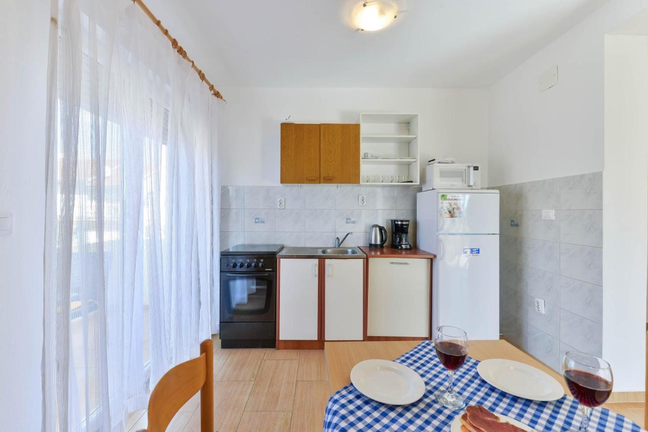 Apartments Adria Туран Екстериор снимка