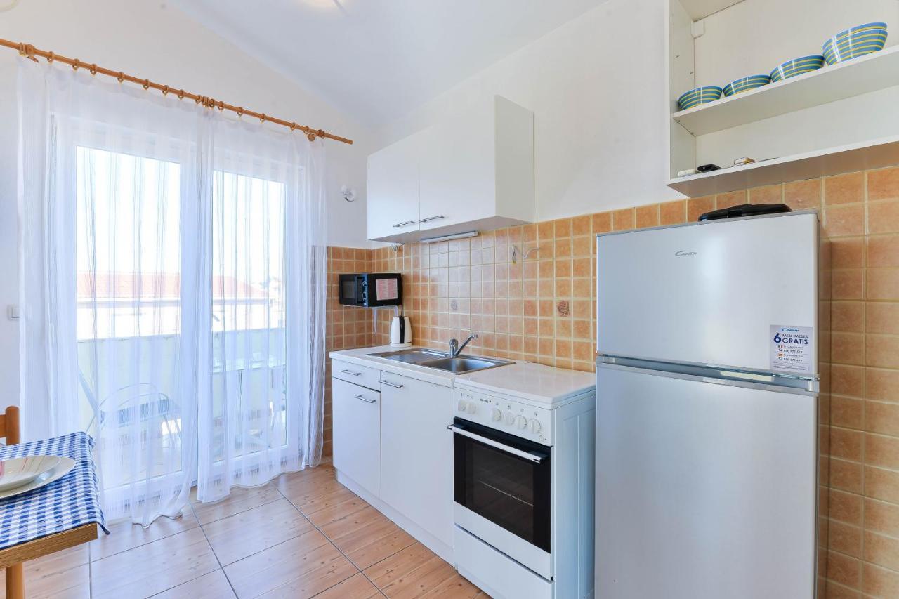 Apartments Adria Туран Екстериор снимка