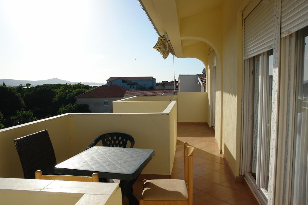 Apartments Adria Туран Стая снимка